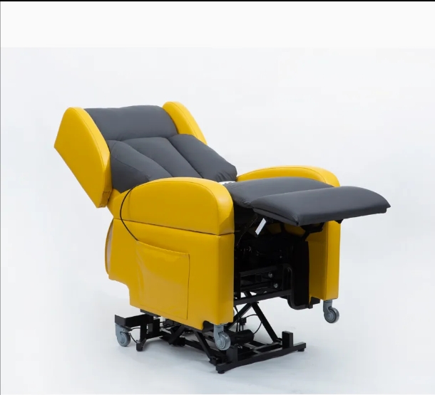 Ergonomic Electric Massage Chair - Image 4